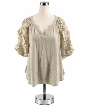 Umgee Tan Linen Cotton Boho Top with Lace Floral Sleeves Size Medium